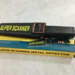 Super Scanner Hand-Held Metal Detector MD-3003B1